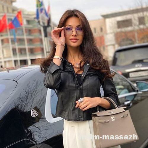 Массажистка Женя Массажистка Женя